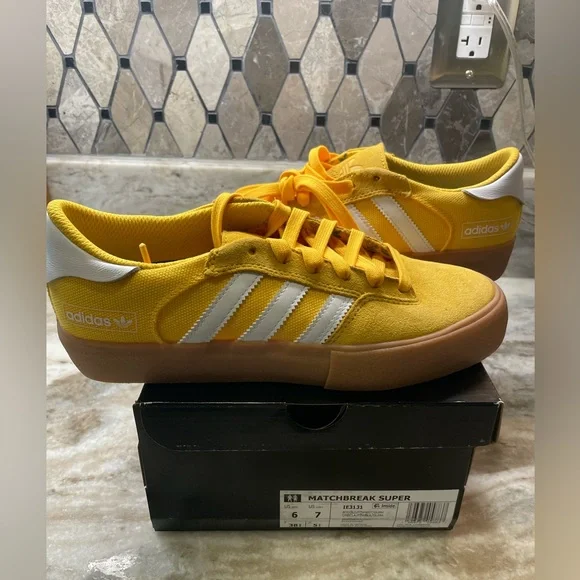 adidas gazelle silver green womens Adidas Skate Matchbreak super Cblack/Frwwht/Goldmt EG2732 US Mens Size
